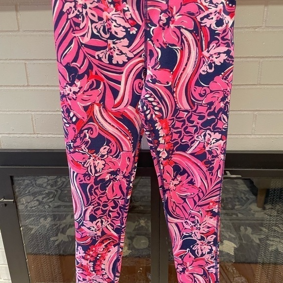 Teen Girls Lily Pulitzer UPF 50+ Luxletic Weekender Legging Sz 12-14 - Picture 4 of 6